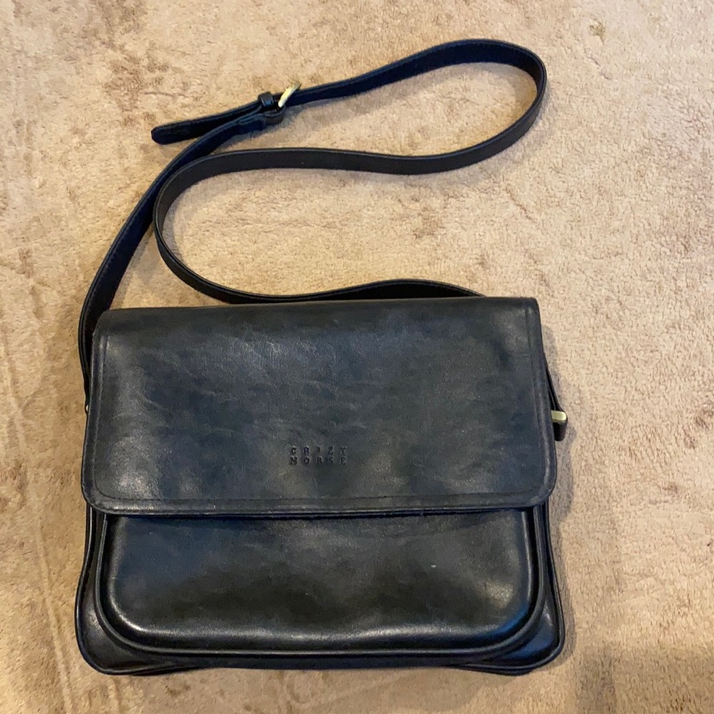Crazy Horse Purse, black
